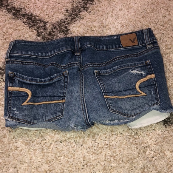 American Eagle stretch size 2 shorts - Picture 2 of 3